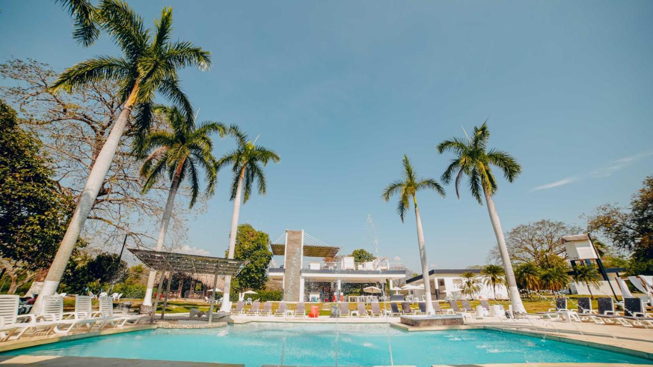 Arena Hotel